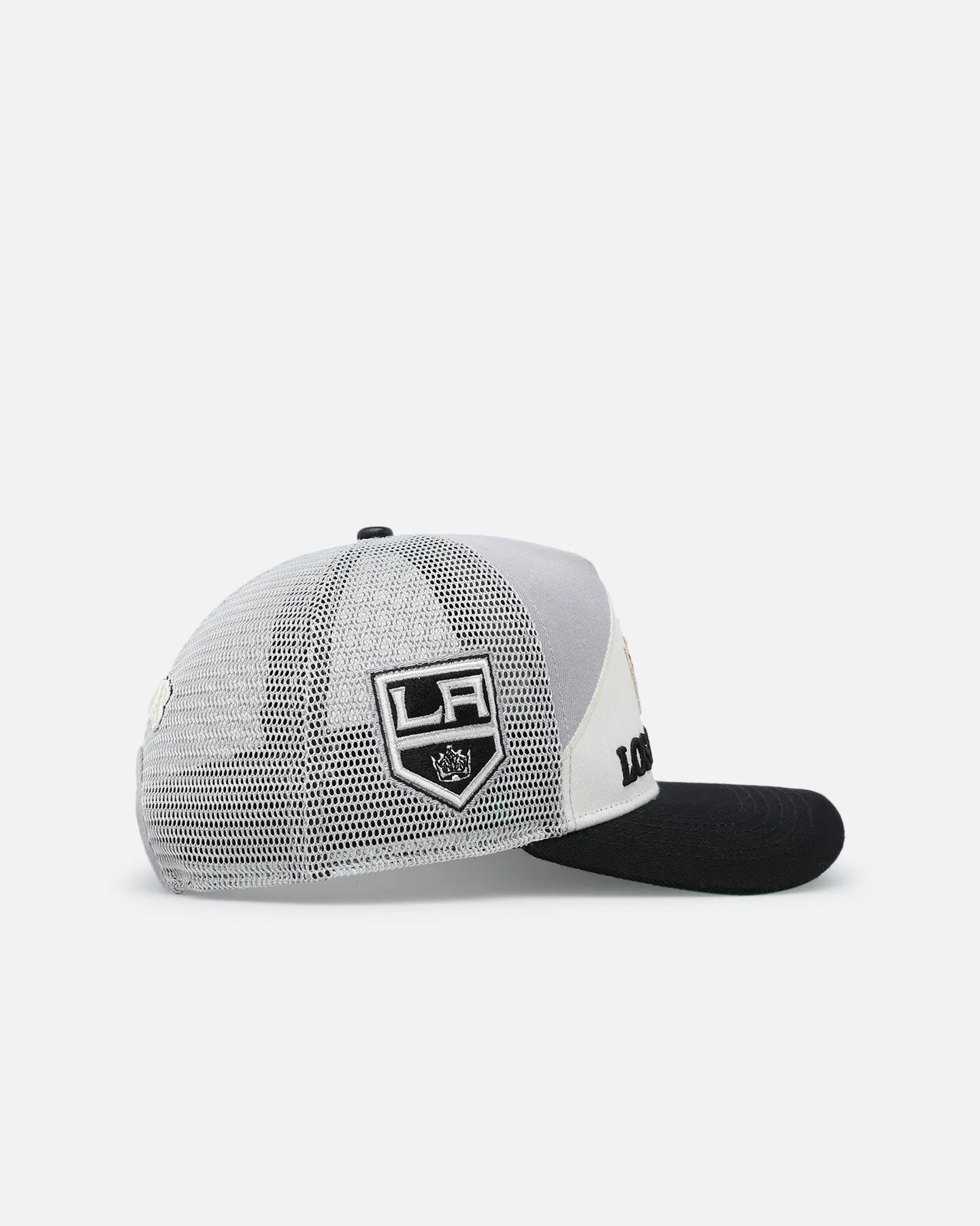 Pro Standard Gray LA Kings Chevron Pinch Front Trucker Snapback