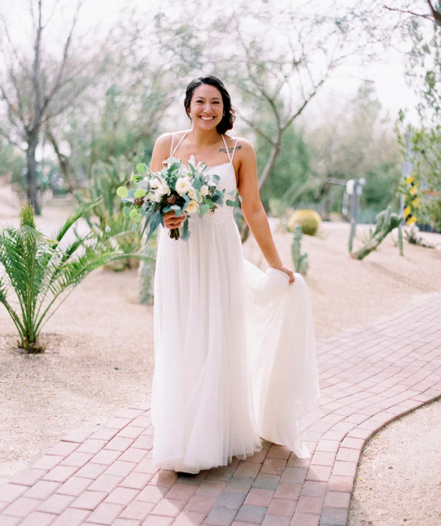 Lace Backless Spaghetti Strap Beach Wedding Dress