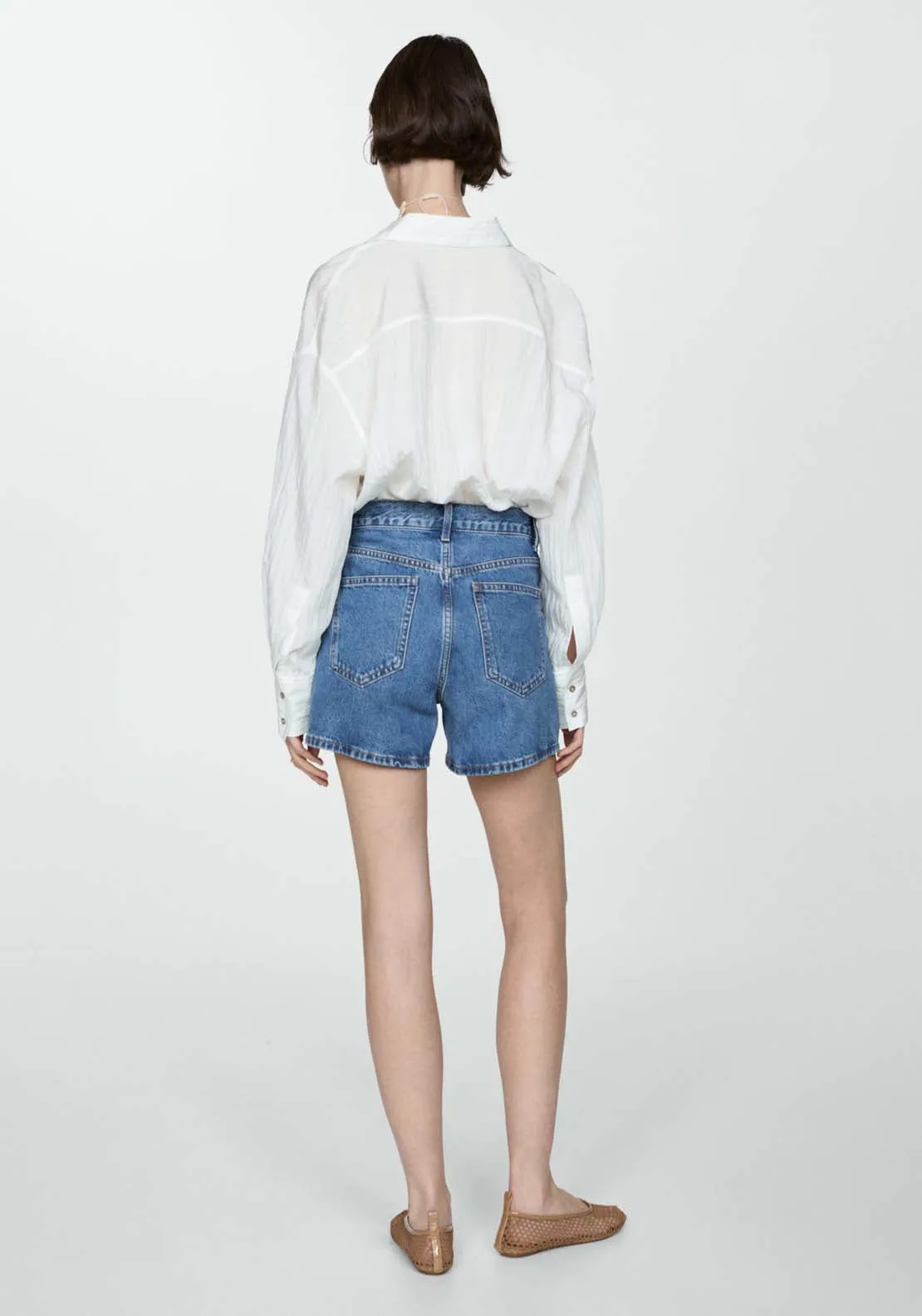 Denim shorts high-rise