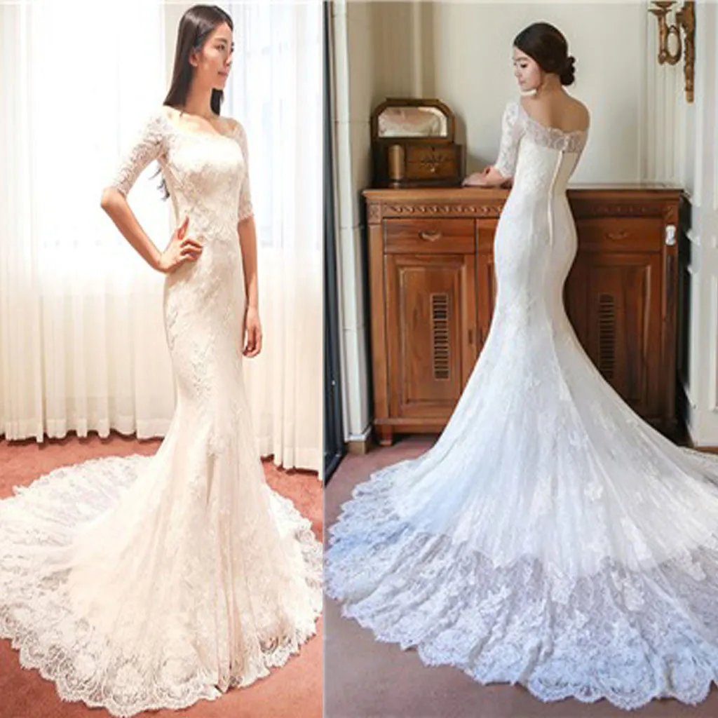 Stunning Mermaid Lace Wedding Gown with Scoop Neck and Half Sleeves