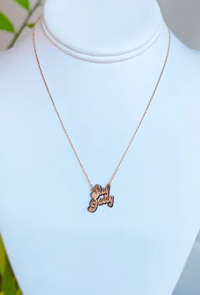 Groovy Dainty Necklace