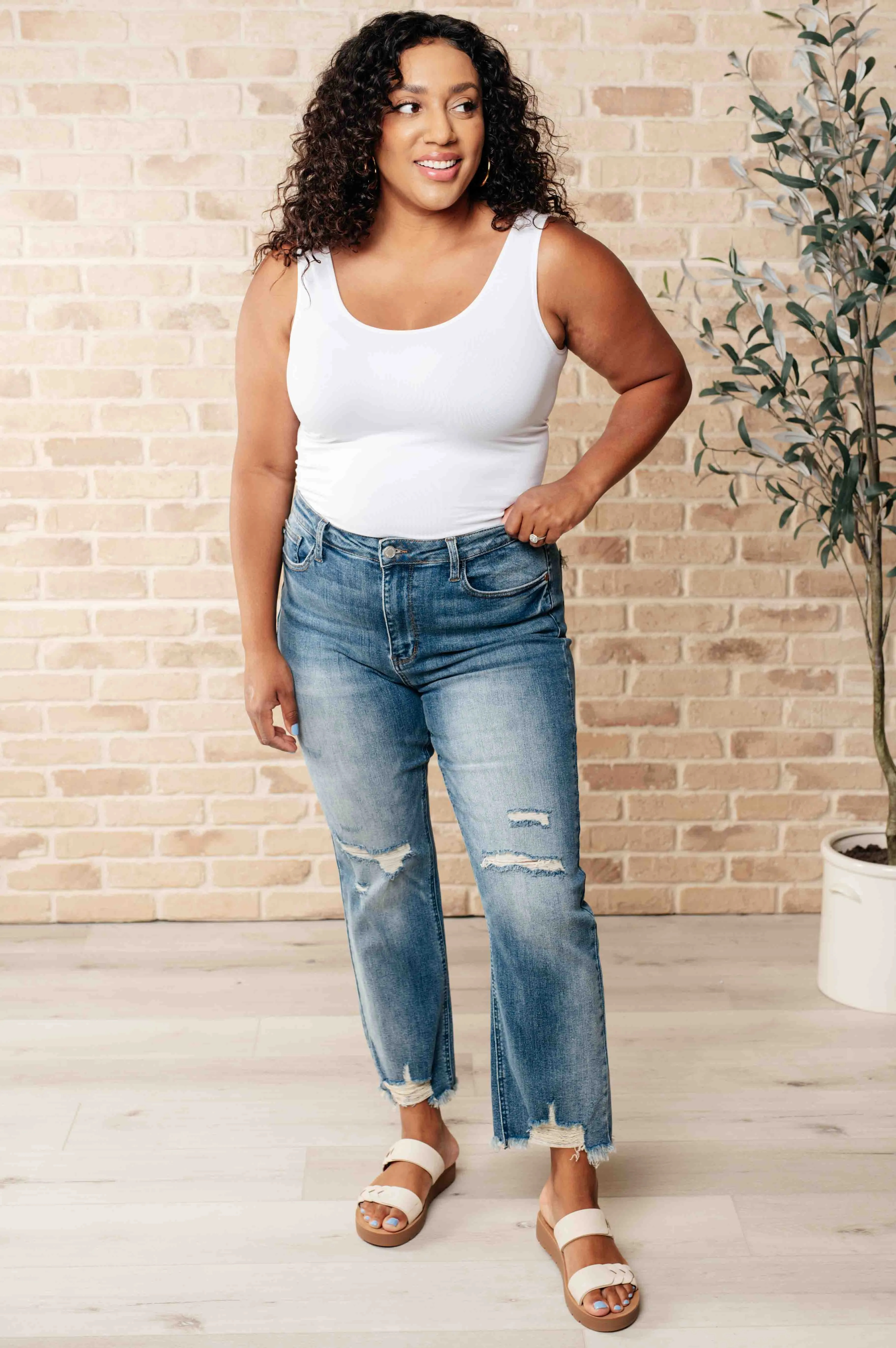 Sammy Distressed Crop Straight Leg Judy Blue Jeans with High Waist