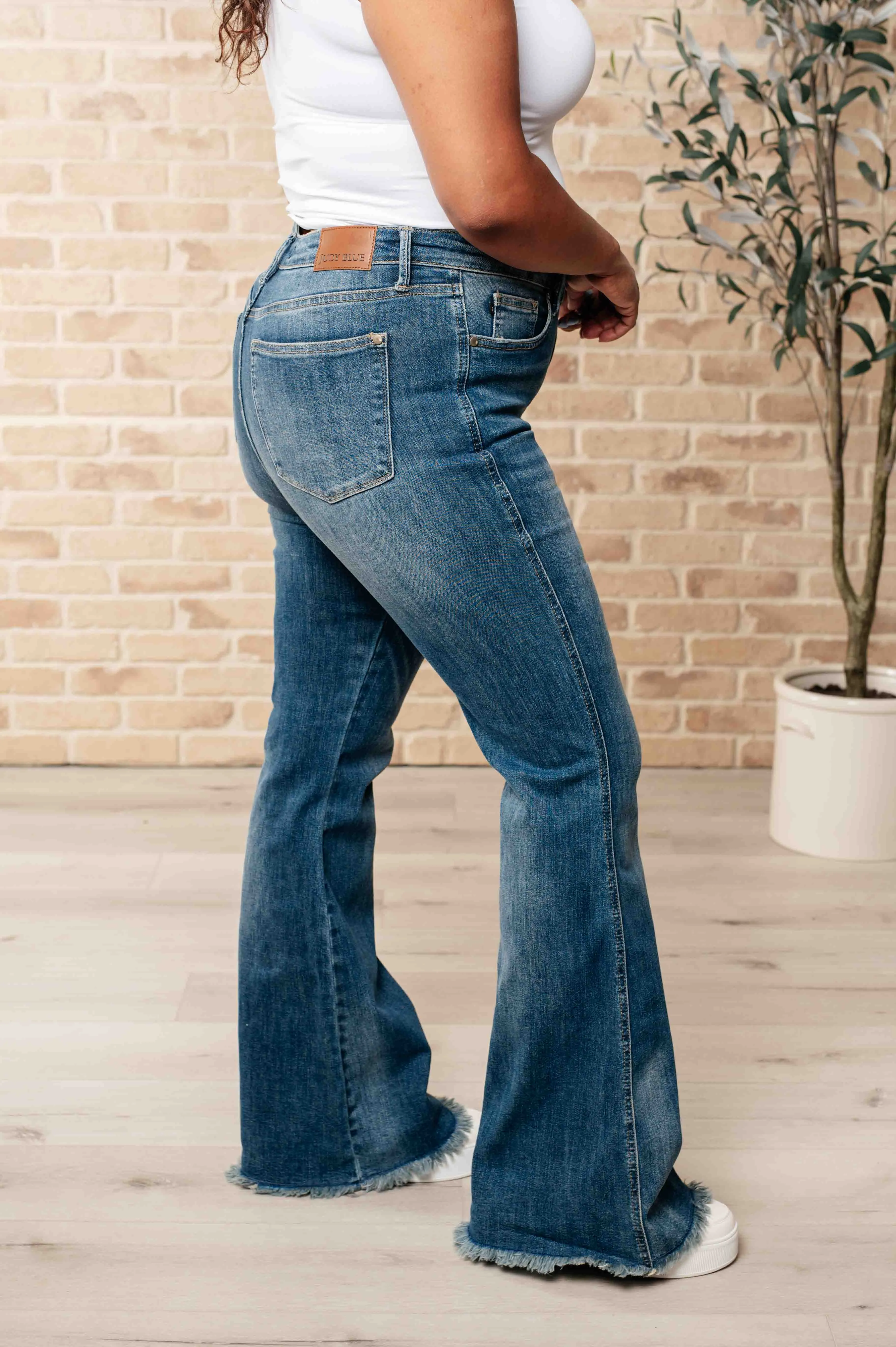 Miley Frayed Hem Flare Judy Blue Jeans with High Waist Support