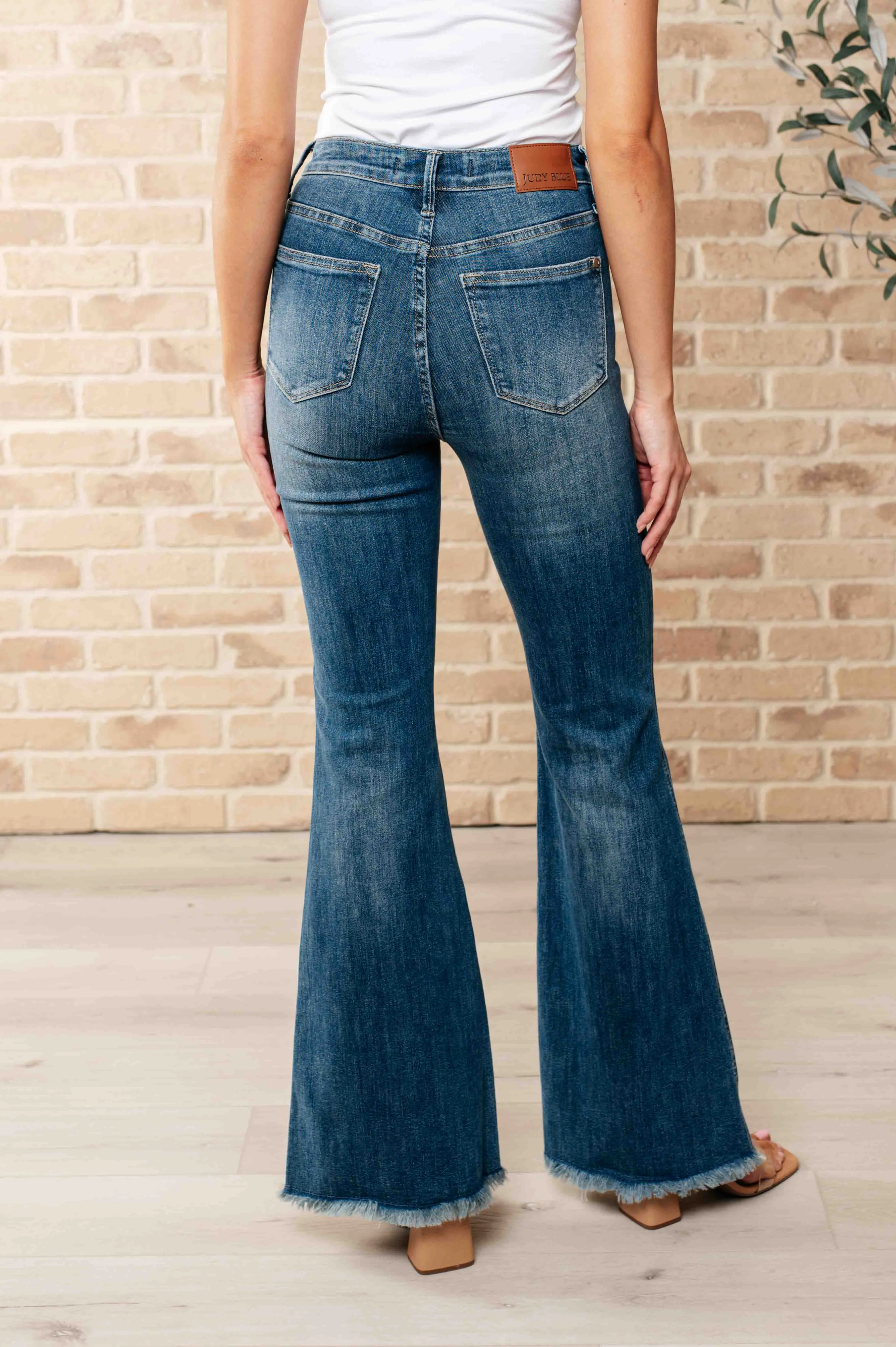 Miley Frayed Hem Flare Judy Blue Jeans with High Waist Support