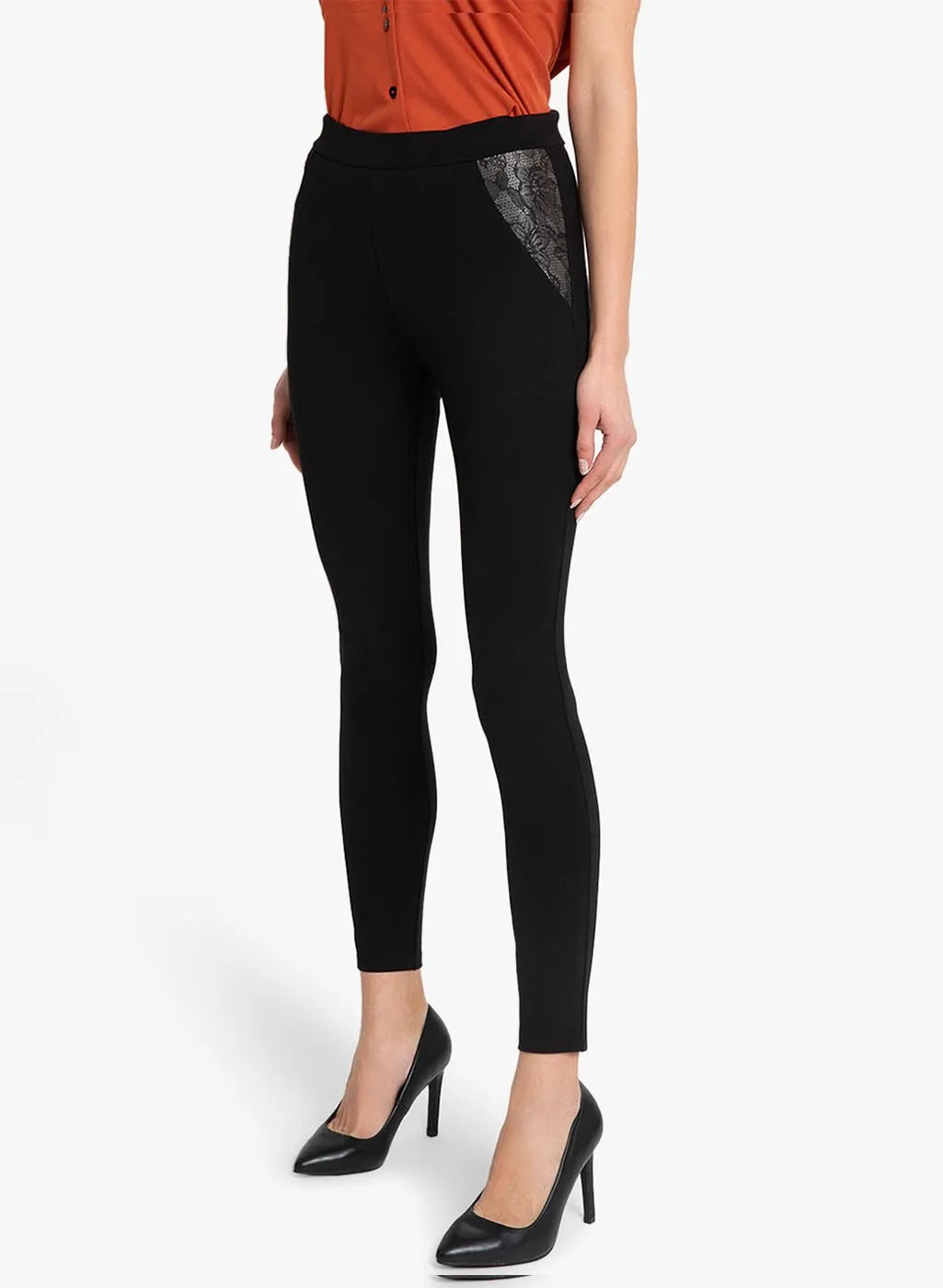 Lace Pocket Jeggings