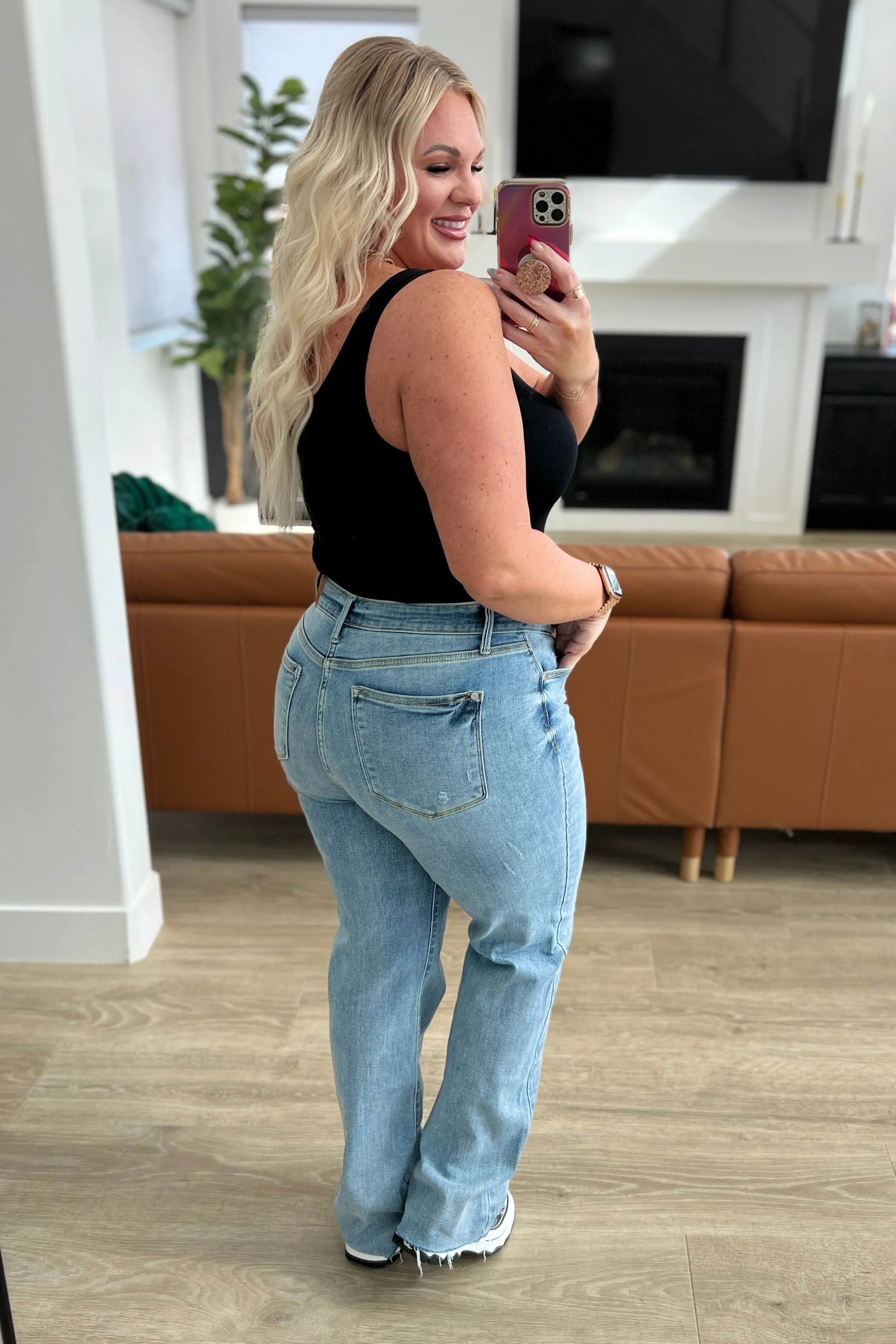 High Rise V Front Waistband Mildred Straight Jeans