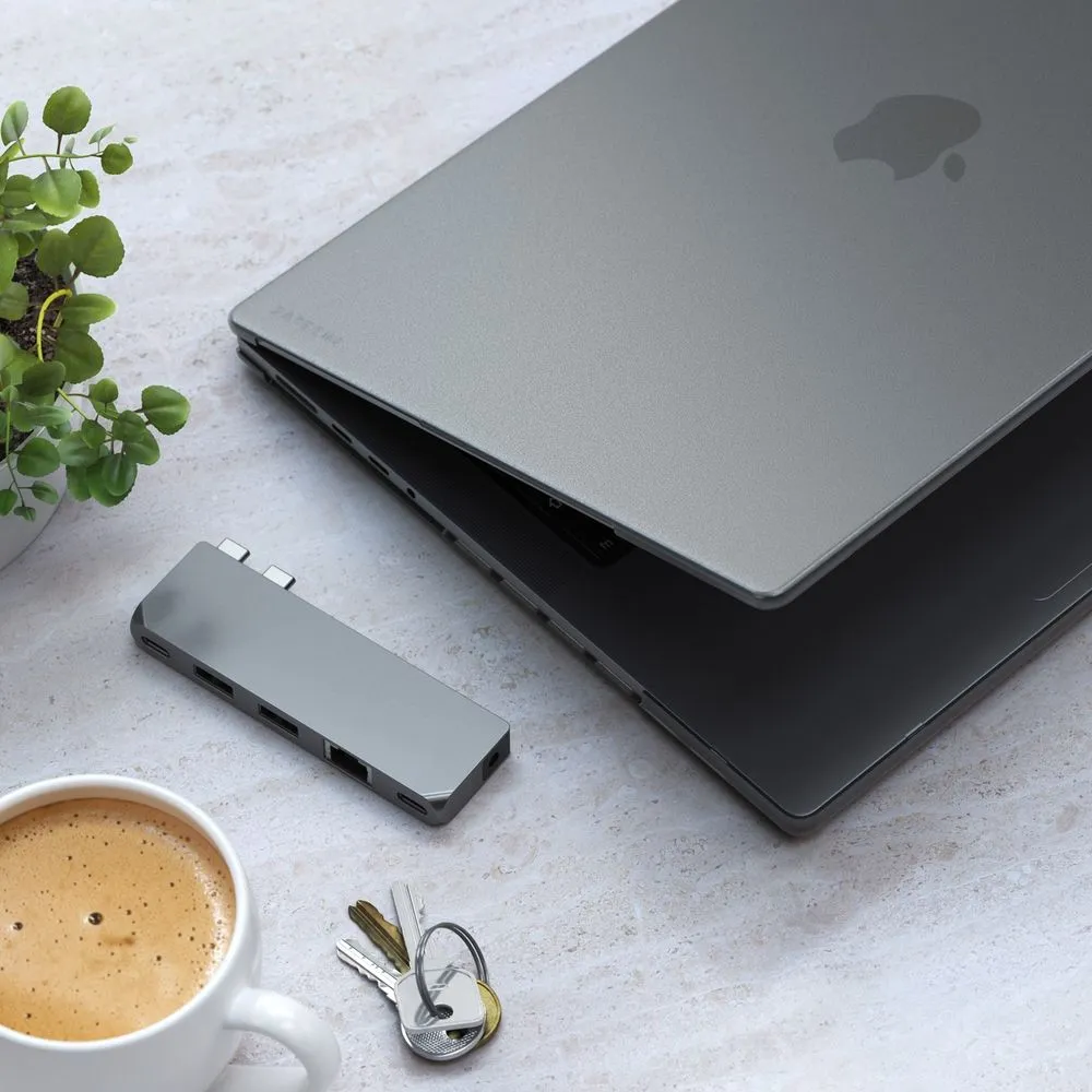 Eco-Hardshell Case for MacBook Pro 14 by Satechi