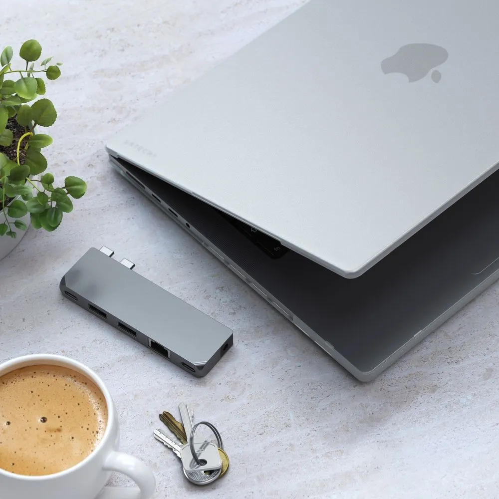 Eco-Hardshell Case for MacBook Pro 14 by Satechi