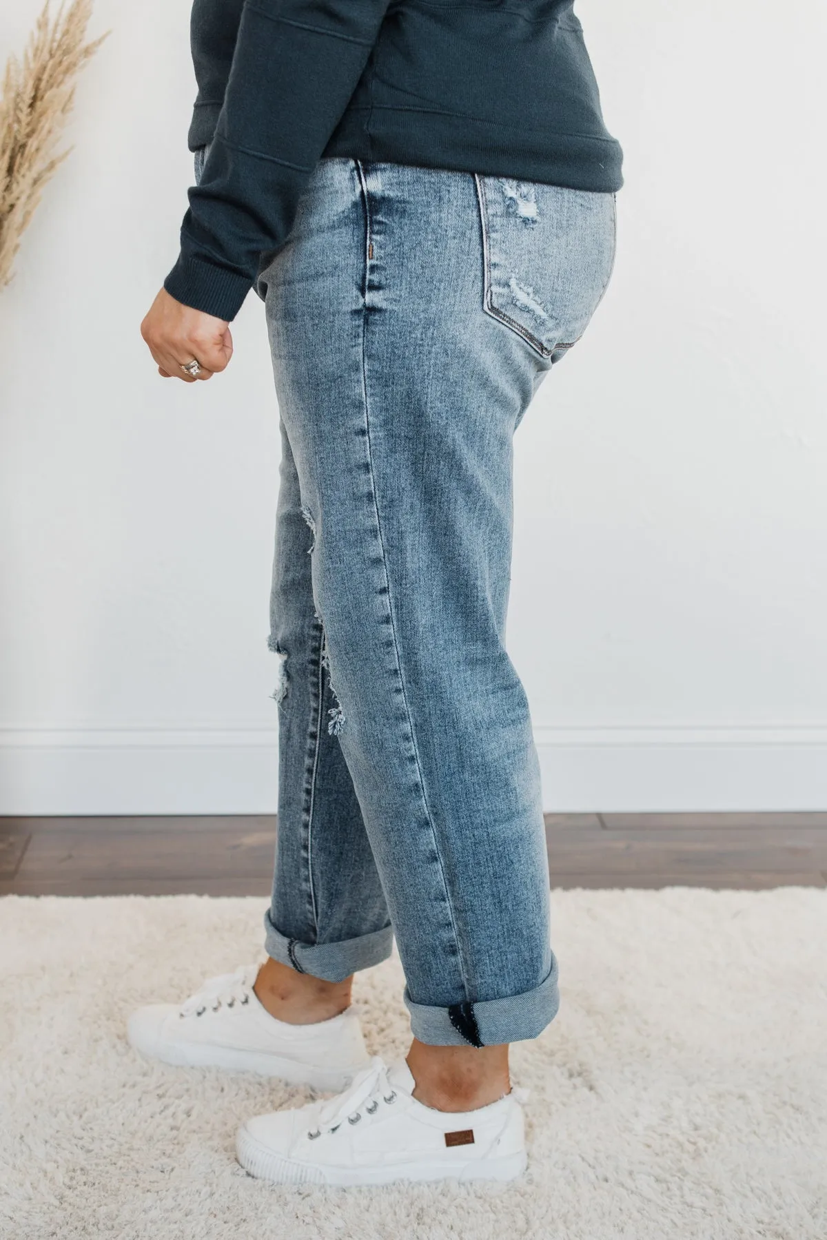 Wash Straight Fit Jeans